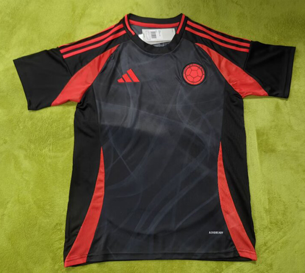 2024-25 Colombia away